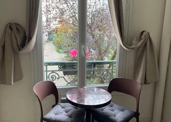 Renovated ! City Of Lights, Light Your Visit Paris