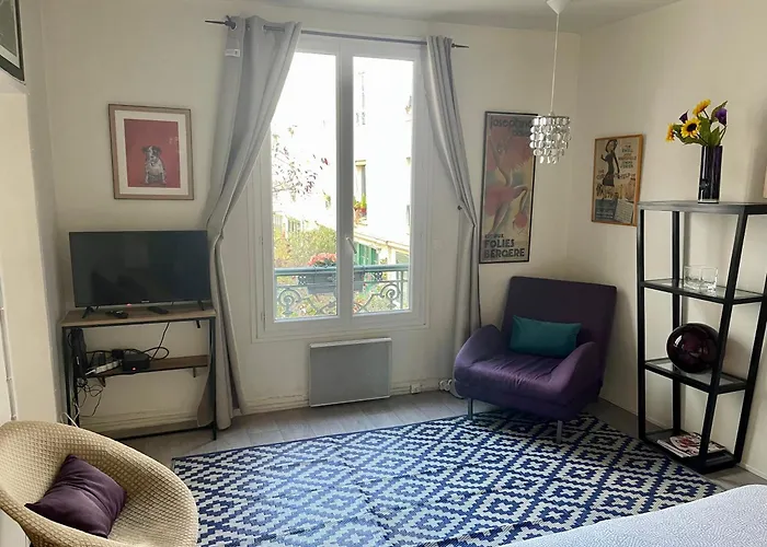 Renovated ! City Of Lights, Light Your Visit Paris